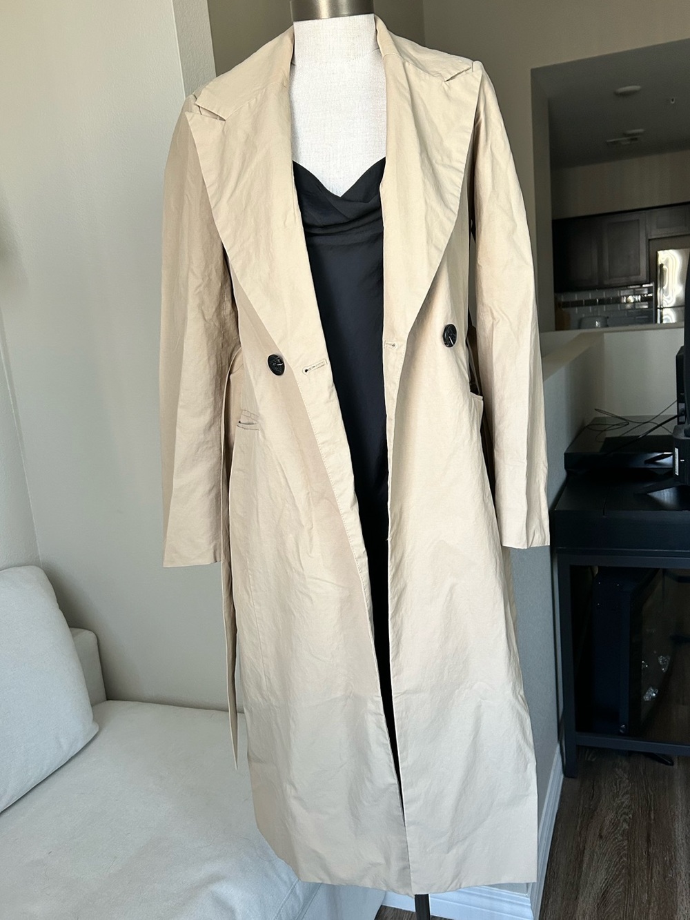 Avec Les Filles Tan Double-Breasted Trench Coat with Belt - Picture 12 of 16